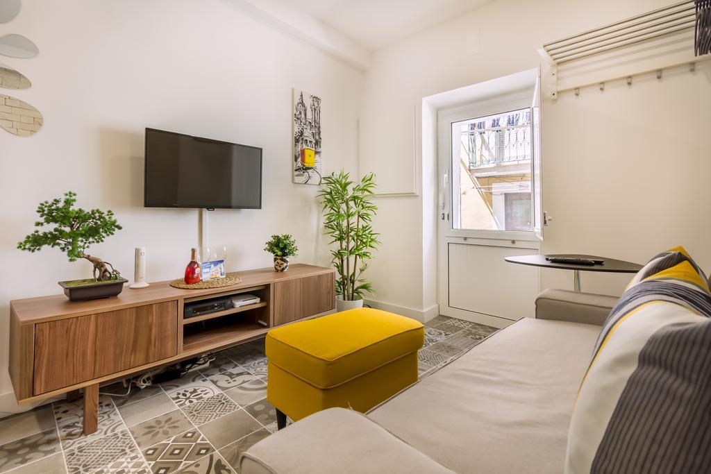 Steps Lisbon Apartment Exterior photo